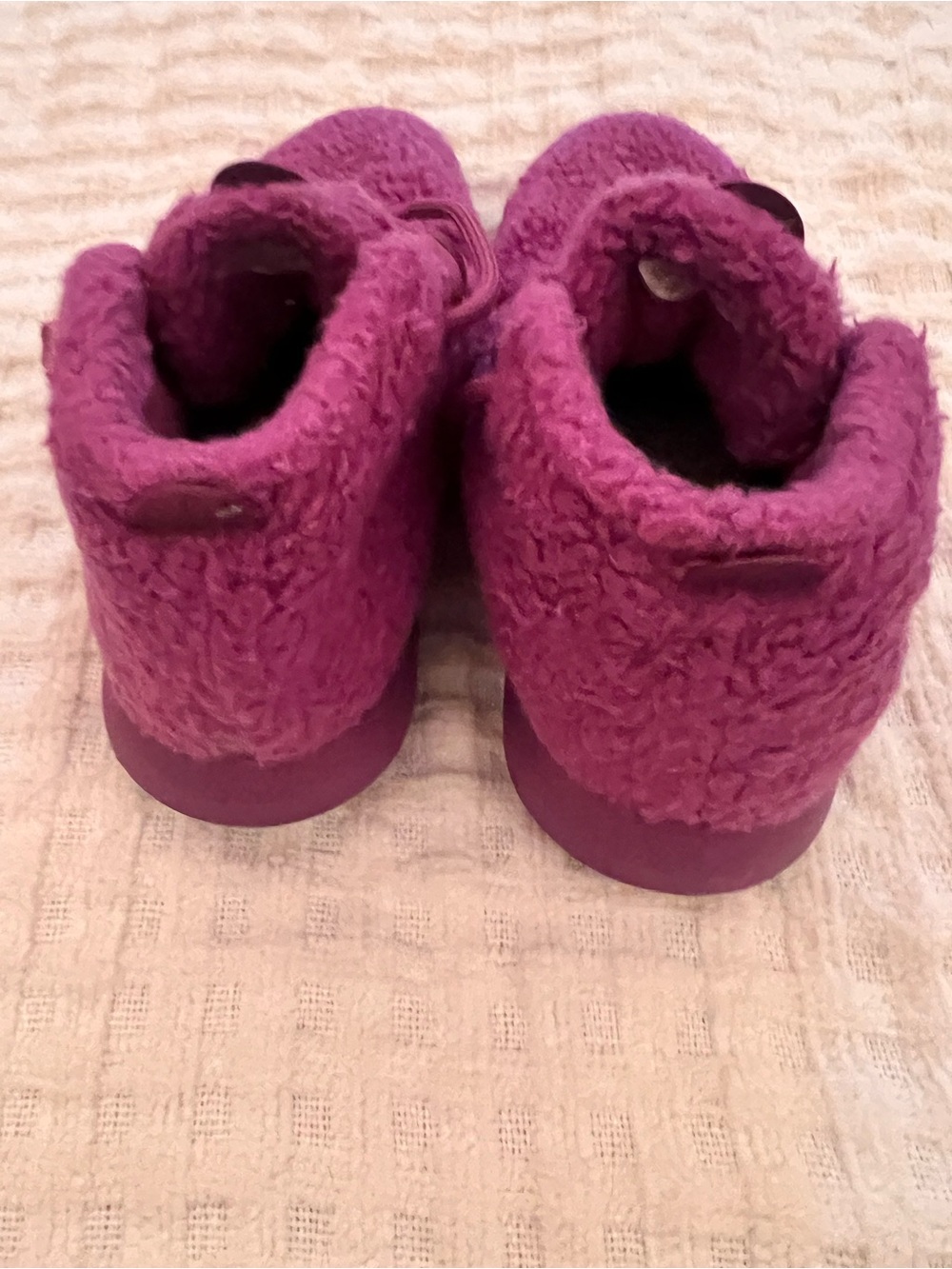 allbirds Women’s Purple Sherpa Wool Lace-Up Tennis Shoes - Picture 2 of 4